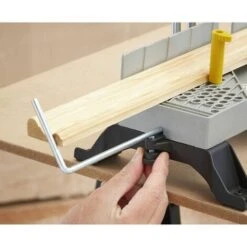 Scie à Onglet Articulée - Scie à Dos 560 Mm - Boîte à Onglet Métallique - STANLEY, 1-20-800 10 Scie à Onglet Articulée - Scie à Dos 560 Mm - Boîte à Onglet Métallique - STANLEY, 1-20-800 -Pro Outils Soldes Magasin 24134553 4