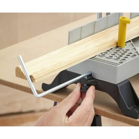 Scie à Onglet Articulée - Scie à Dos 560 Mm - Boîte à Onglet Métallique - STANLEY, 1-20-800 6 Scie à Onglet Articulée - Scie à Dos 560 Mm - Boîte à Onglet Métallique - STANLEY, 1-20-800 - Image 4