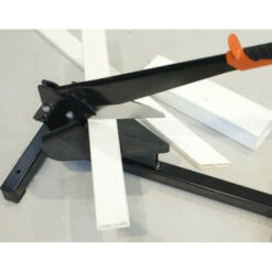 EDMA Cameleon 130 - Guillotine À Onglet Avec Lame Inox De 130 Mm -Pro Outils Soldes Magasin 53440983 3