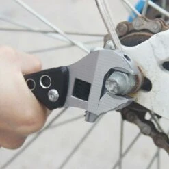 Pince Multi-outils Couteau Clé à Molette Jeu De Tournevis Coupe-fil Outils à Main Extérieurs Portables BF -Pro Outils Soldes Magasin 64357006 4