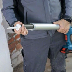 Pistolet à Mastic 18V 600 Ml (produit Seul) GCG 18V-600 - BOSCH 06019C4001 11 Pistolet à Mastic 18V 600 Ml (produit Seul) GCG 18V-600 - BOSCH 06019C4001 -Pro Outils Soldes Magasin 92786261 5