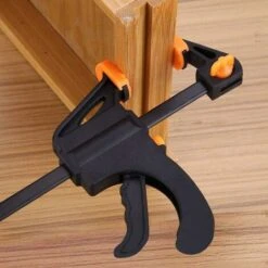 4 Pcs Serre-Joint,4 In Pince à Barre à Cliquet, Main Rapide à Cliquet à Libération,Serre-Joint Robuste En Alliage Pour Des Applications De Serrage Rapides Et Faciles Menuiserie DIY Kit D'outil à Main -Pro Outils Soldes Magasin 96184081 5